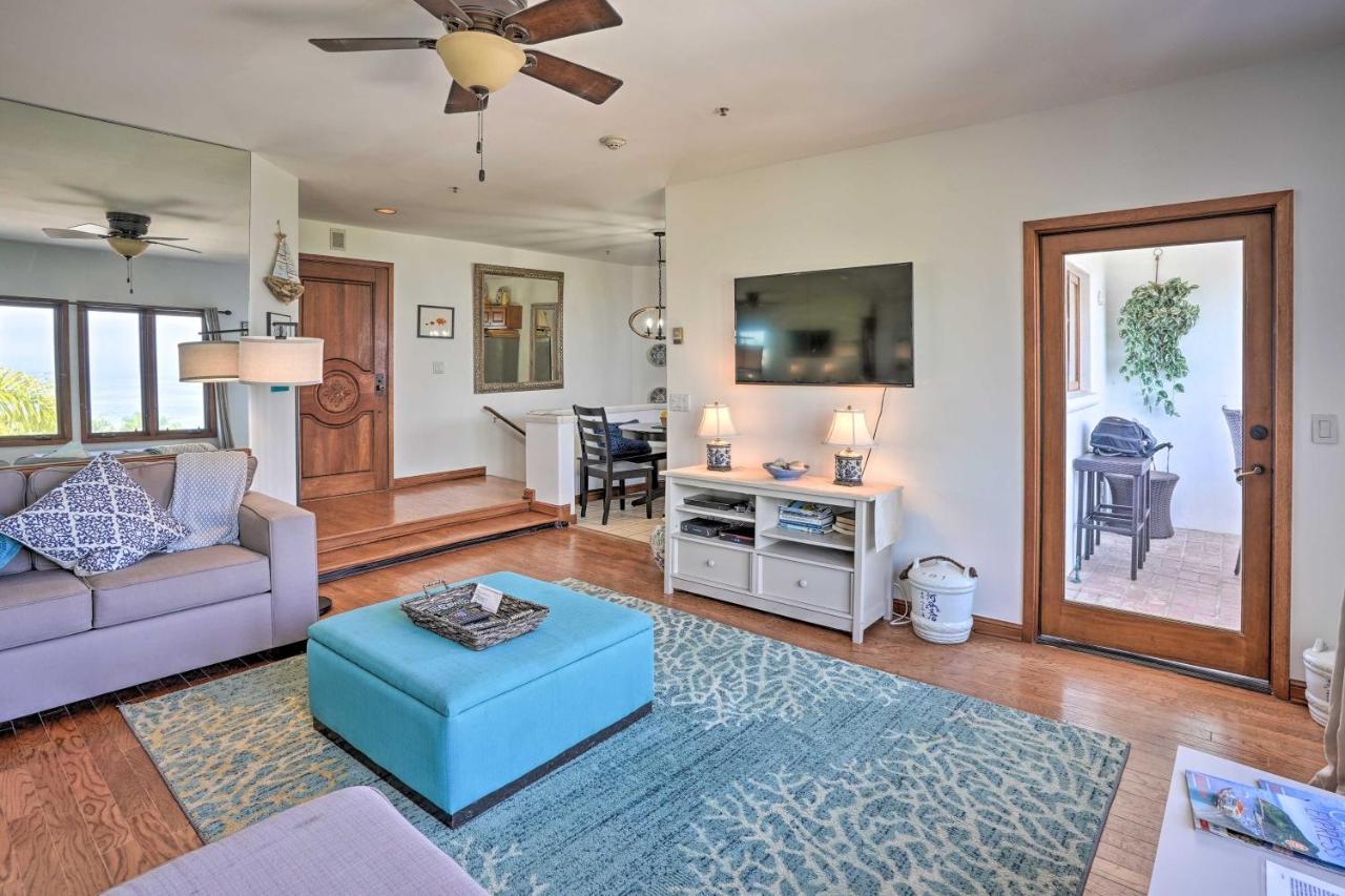 Quiet Avalon Getaway Villa With Ocean View And Balcony Exterior foto